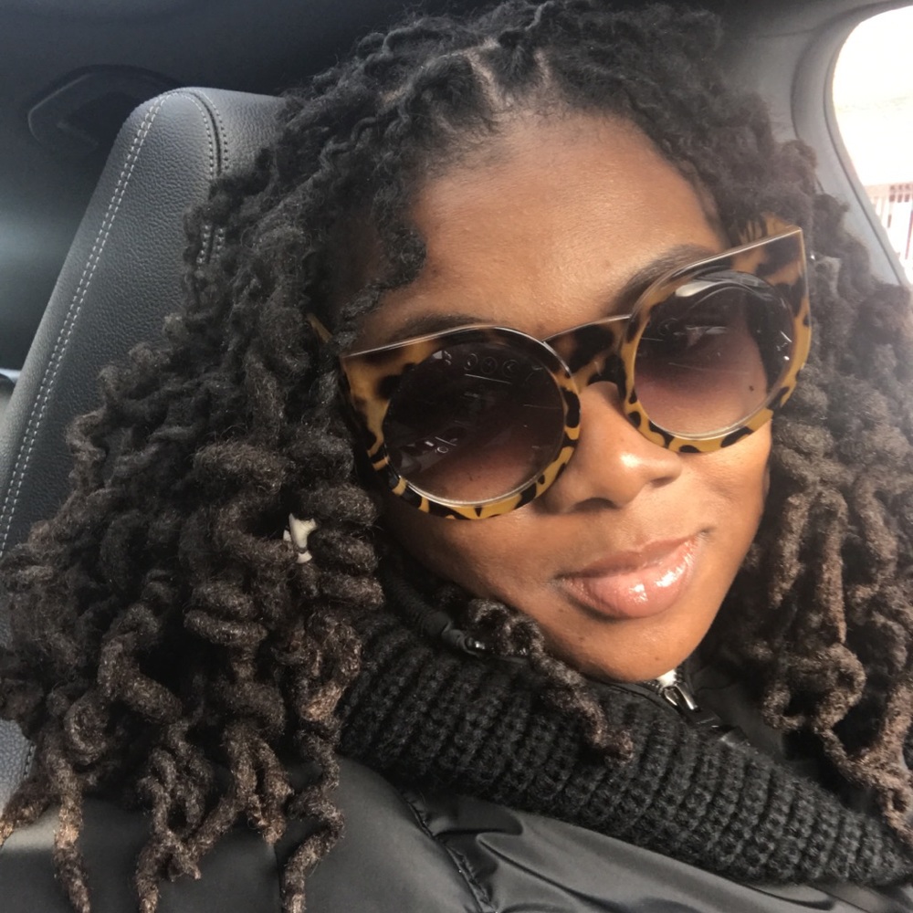 Meet your Posher, QueenZarreen